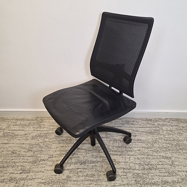 Picture of TR - Office chair without armrests