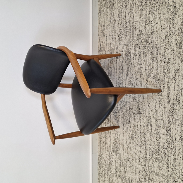 Picture of NN - Slow dining chair
