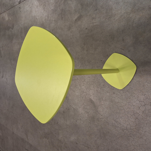 Picture of DS - High table