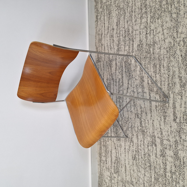 Image de TR - chaise 40/4 en bois