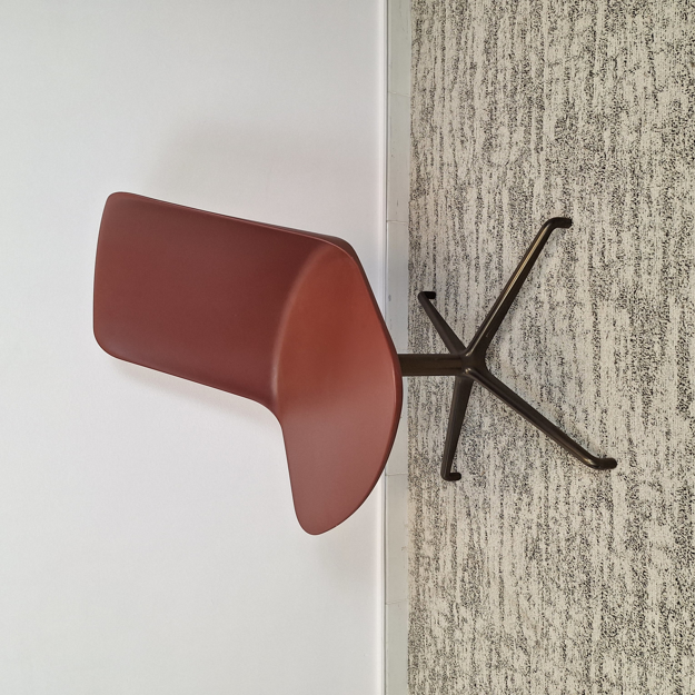 Picture of NN -  Rely Chair HW11